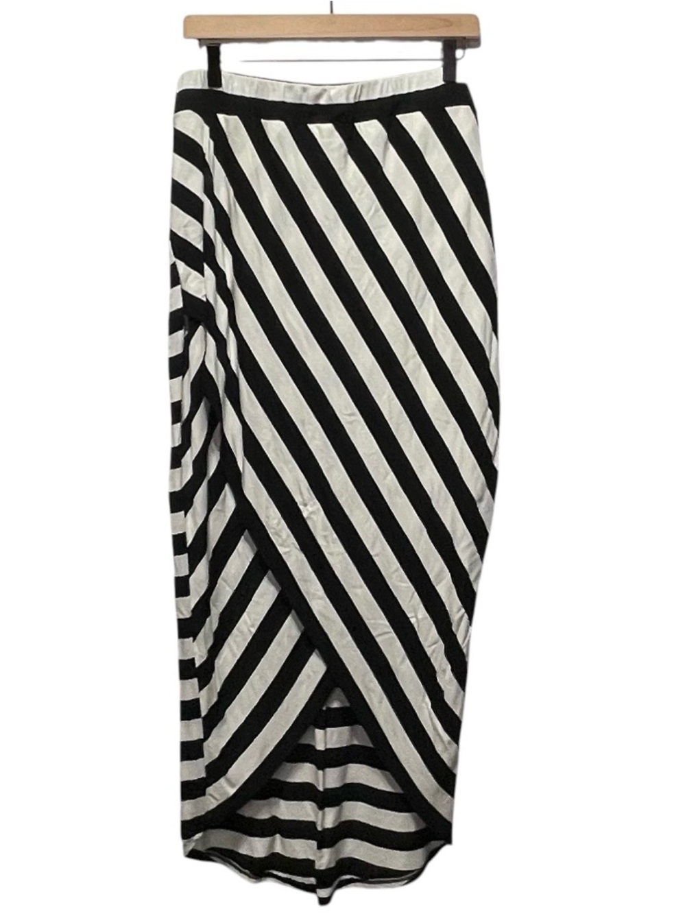 Pure Energy - Asymmetrical Tulip Elastic Waist Black + White Skirt - 2X - NWT